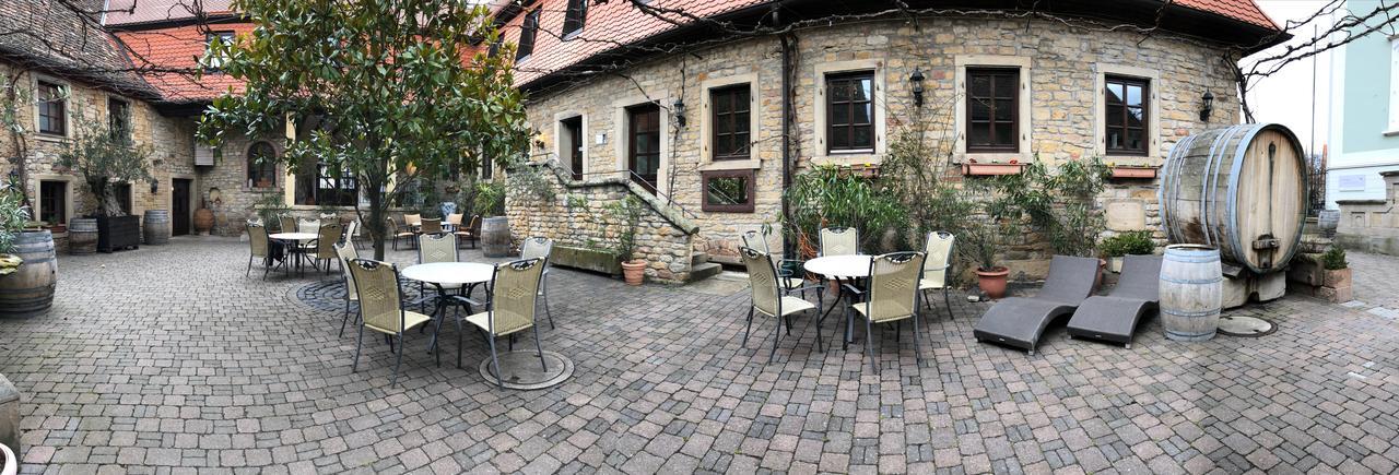 Отель Weingut Zumstein Бад-Дюркхайм Экстерьер фото